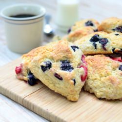 Berry Scones - Recipe photo by setonh