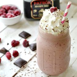 Boozy chocolate raspberry milkshake - Recipe photo by claireg