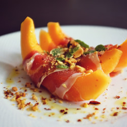 Melon & Prosciutto 2.0 - Recipe photo by ptuorto