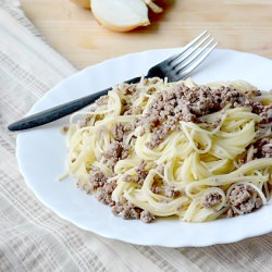 Capellini with meat sauce - Recipe photo by murrimur