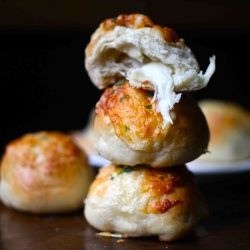 Peeta's Stuffed Cheese Buns - Recipe photo by Yammie