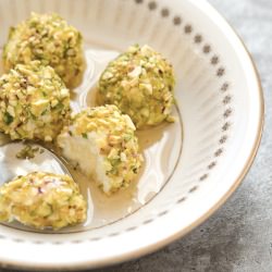 Labne & Pistachio Truffle - Recipe photo by vanille