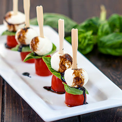 Mini Caprese Salad Bites - Recipe photo by jocooks