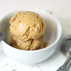 Rooibos Tea and Date Ice Cream - Recipe photo by gabrielaoel