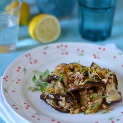 Eggplant with walnuts - Recipe photo by thiessa