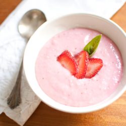 Strawberry taro gelato - Recipe photo by nipponnin