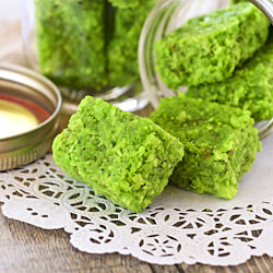 Pandan Coconut Candy - Recipe photo by rotinrice