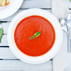 tomato basil soup - Recipe photo by sunnyvegan