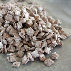 Puppy Chow aka Muddy Buddies - Recipe photo by j3nn.net