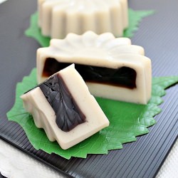 Tau Huay (Soya Milk) Jelly Mooncake - Recipe photo by Anncoo