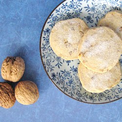 Walnut Shortbread - Recipe photo by sharkyovengloves
