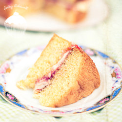 Victoria Sponge Cake - Recipe photo by beckybakewell