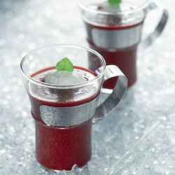Chilled Soup - Recipe photo by olibiakos