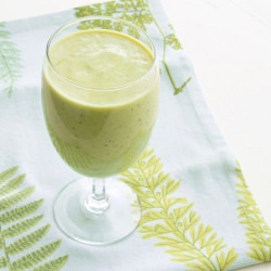 Pineapple Mango Green Smoothie - Recipe photo by nancyc