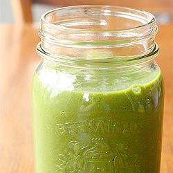 Matcha Mango Pineapple Smoothie - Recipe photo by misskait