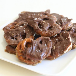 Chocolate Caramel Pretzels - Recipe photo by eatatallies
