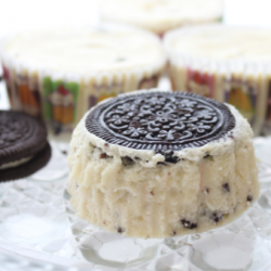 Oreo Cheesecake Minis - Recipe photo by mysweetfrostings