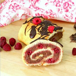 Chocolate-Raspberry Roulade - Recipe photo by secondbreakfast