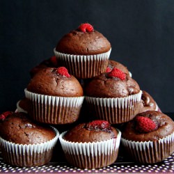 Cocoa Muffins with Raspberries - Recipe photo by anja