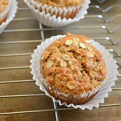 Spelt and Oat Banana Muffins - Recipe photo by fooddoodles