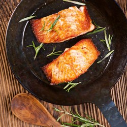 Pan Seared Salmon with Herbs - Recipe photo by SippitySup