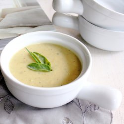 Leek and Potato Soup - Recipe photo by lemarchdesophie