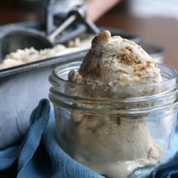 Vanilla Butter Walnut Ice Cream - Recipe photo by Arts and Tarts