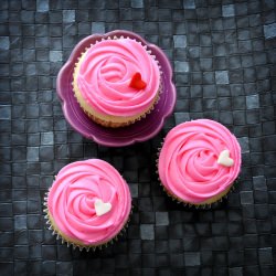 Pink Lemon Cupcakes - Recipe photo by blondiescakes
