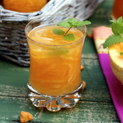 Melon (Cantaloupe) Juice - Recipe photo by Apron and Sneakers