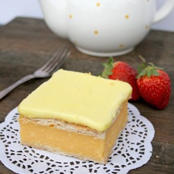 Vanilla Slice - Recipe photo by eatsweetbycarlasue