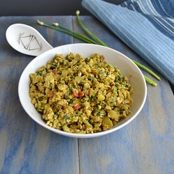 Egg with garlic chives - Recipe photo by Funwidfud