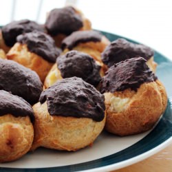 Cream Puffs w/ Vanilla Pastry Cream - Recipe photo by mzrichee