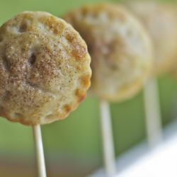 Apple Pie Pops - Recipe photo by divascancook