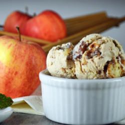 Apple Fritter Ice Cream - Recipe photo by wafoodie
