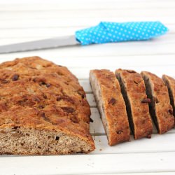 Red Wine Bread - Recipe photo by courecoulants
