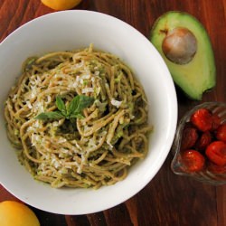 Creamy Avocado Spaghetti - Recipe photo by talistomatoes