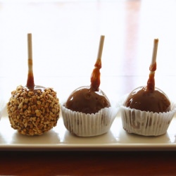The Best Caramel Apples - Recipe photo by WholeLifestyleNutrition