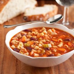 Olive Garden Pasta e Fagioli Soup - Recipe photo by cooking classy
