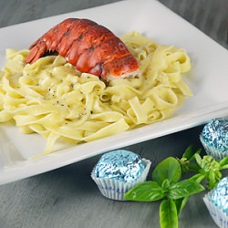 White Chocolate Alfredo Sauce - Recipe photo by wafoodie