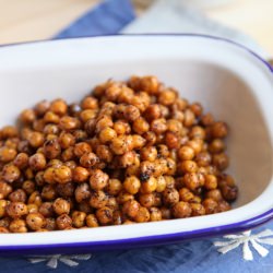 Roasted Chickpeas - Recipe photo by pici e castagne