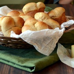 Whole Wheat Clover Rolls - Recipe photo by Blessthismess