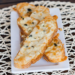 Garlic Cheese Bread - Recipe photo by jocooks