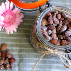 Roasted & Salted Almonds - Recipe photo by Linebinevaskemaskine