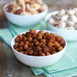 Chili Roasted Chickpeas - Recipe photo by healthyaperture