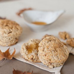 Walnut Scones with Honey - Recipe photo by myownbakery