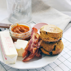 Pumpkin Biscuits with Candied Bacon - Recipe photo by freddye