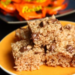 Peanut Butter Rice Krispies Squares - Recipe photo by TheVietVegan