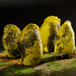 Manioc Cones with Foie Gras - Recipe photo by lisal