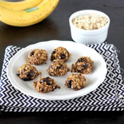Banana Chocolate Chip Oat Cookies - Recipe photo by curiouscountrycook