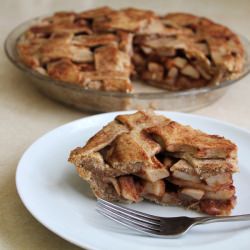 Whole Wheat Apple Pie - Recipe photo by livelearnloveeat